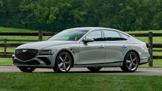 2025 Genesis G80