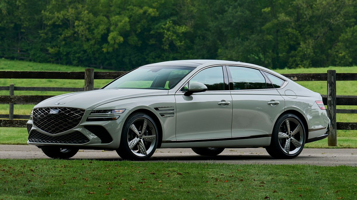2025 Genesis G80