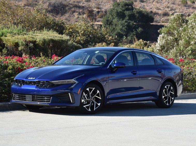 2025 Kia K5 EX in Yacht Blue