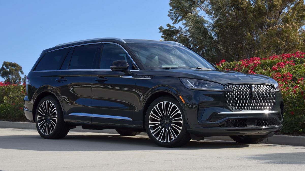 2025 Lincoln Aviator Black Label