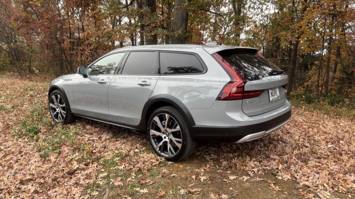 The The 2025 Volvo V90 Cross Country seen from a rear quarter angle