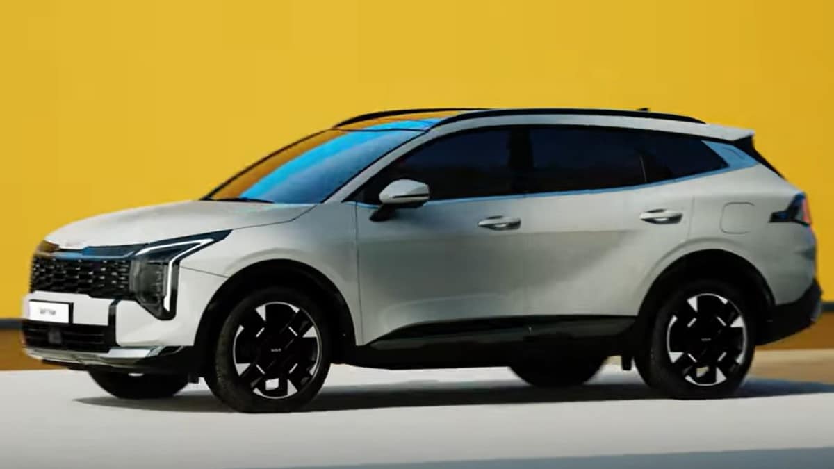 A teaser shot of the 2026 Kia Sportage seen from a front three quarter angle