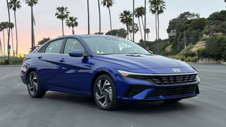 2025 Hyundai Elantra Hybrid