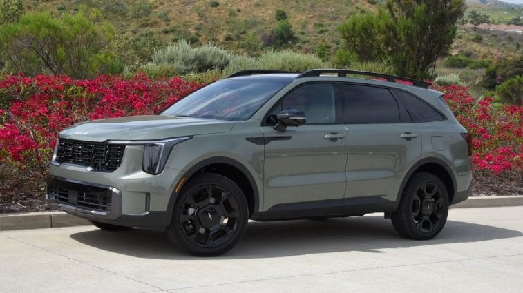 2025 Kia Sorento X-Line