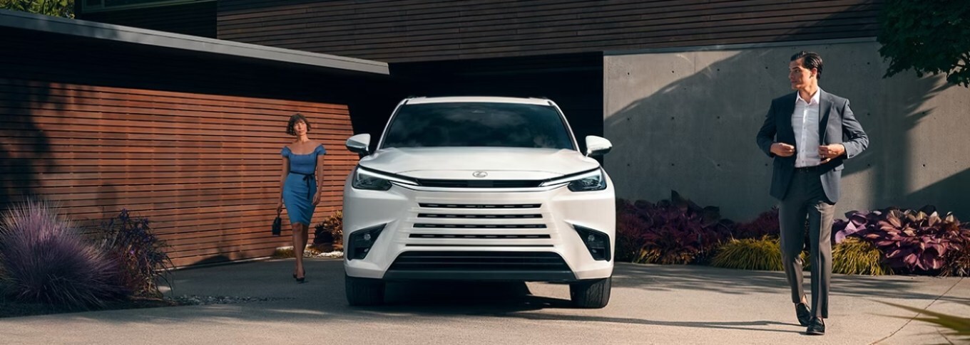 Lexus_TX_hero