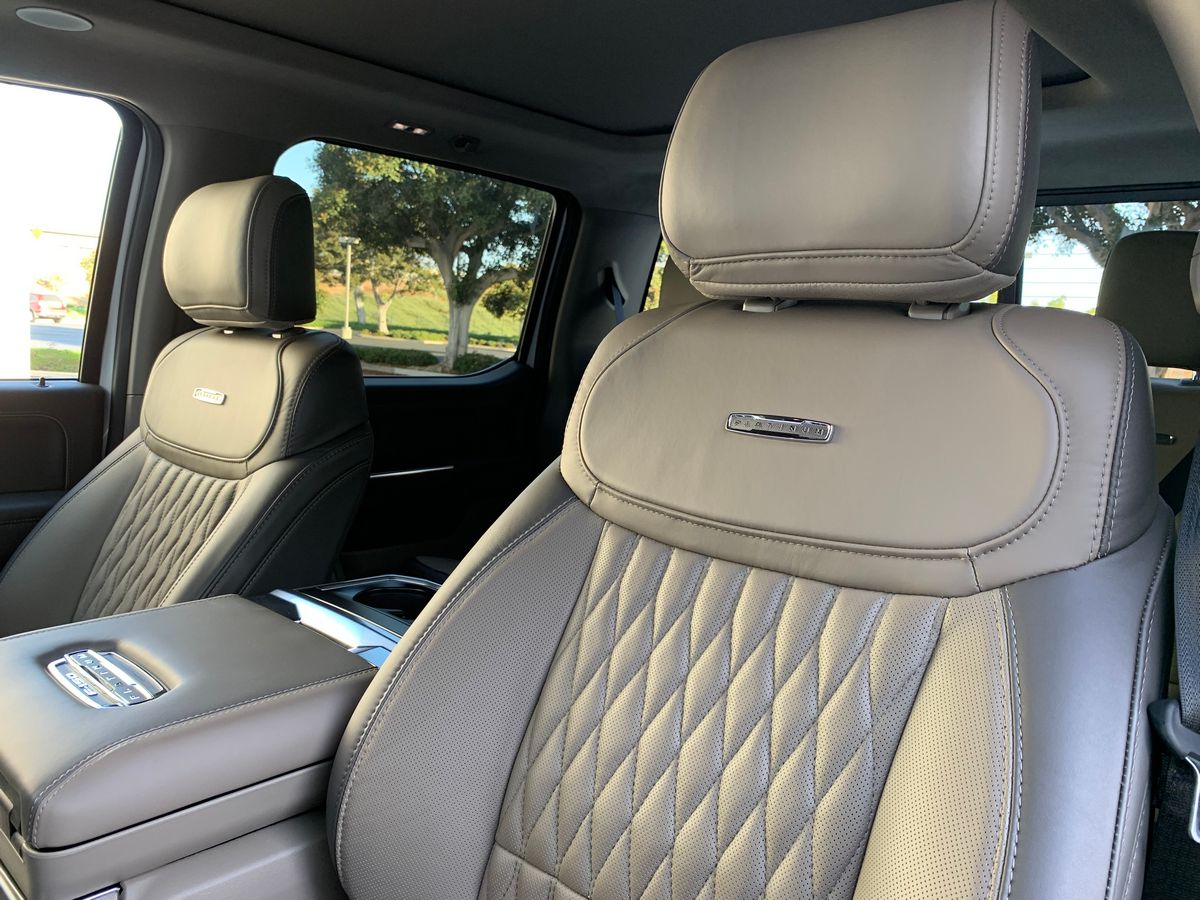 2025-ford-f-150-platinum-seat-detail-4x3
