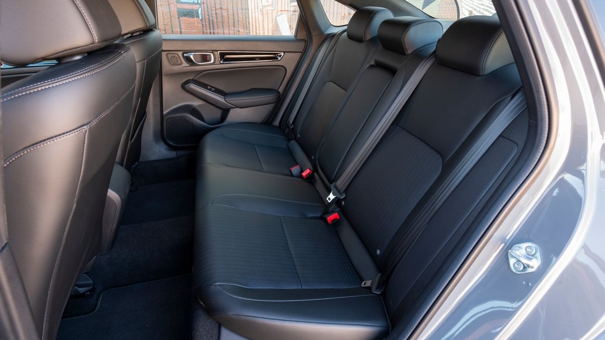 2025 Honda Civic Sport Touring Hybrid