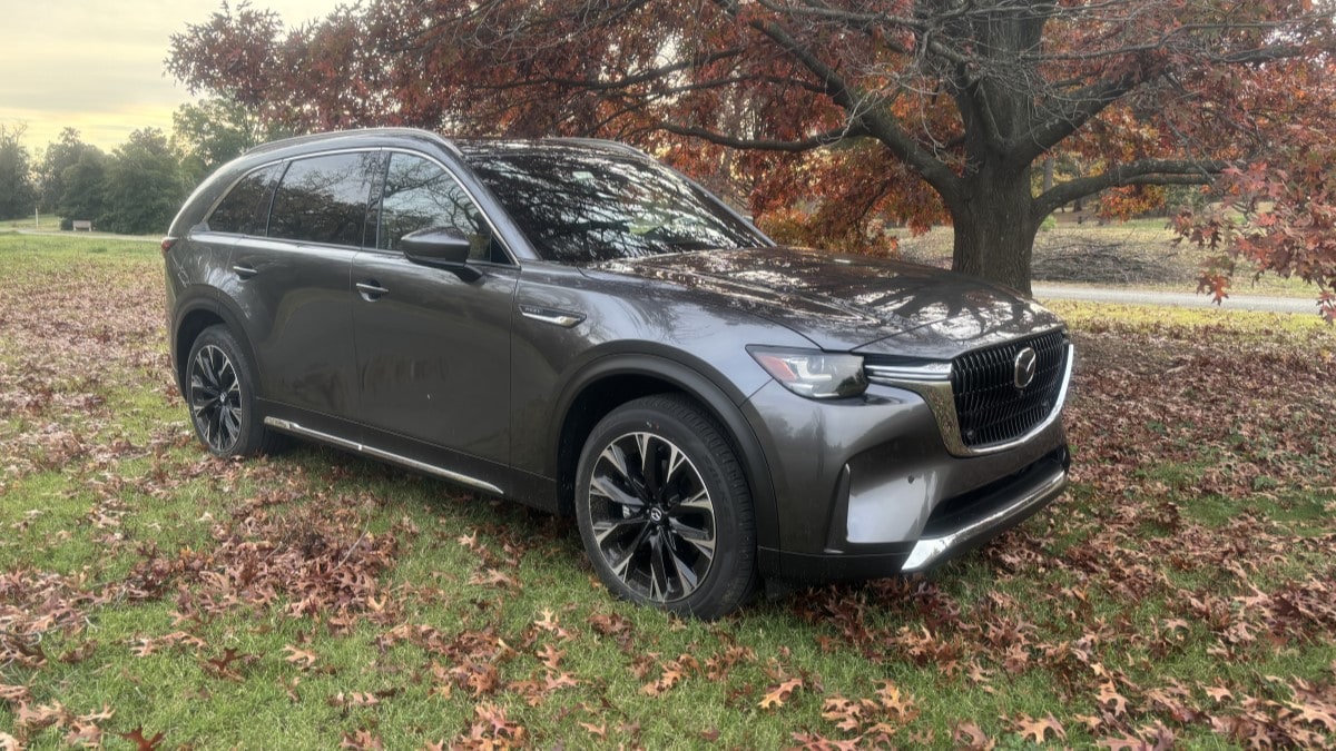 The 2025 Mazda CX-90 PHEV seen from a front quarter angle