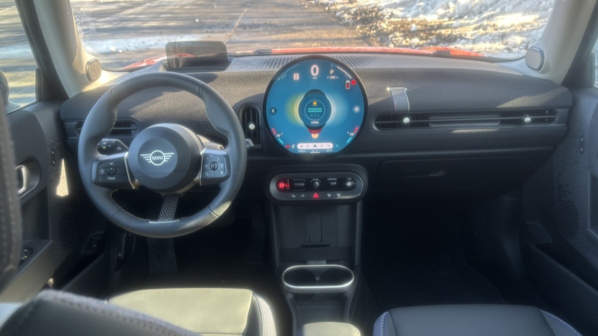 The interior of the 2025 Mini Cooper Hardtop 2-Door