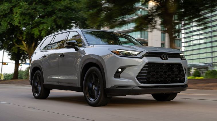 2025 Toyota Grand Highlander Nightshade in Cement
