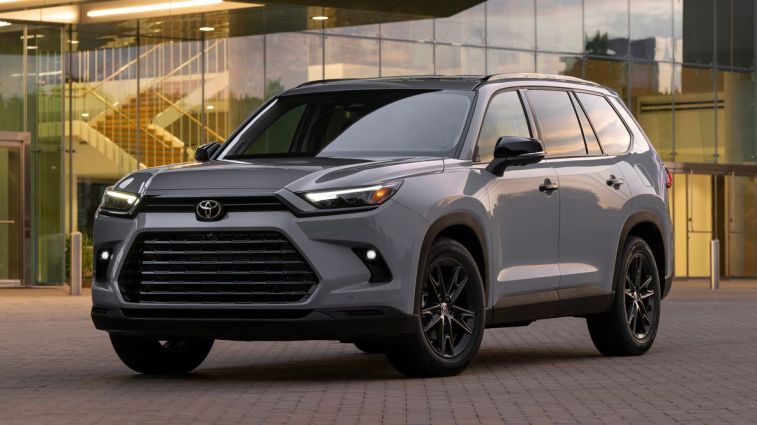 2025 Toyota Grand Highlander Nightshade in Cement