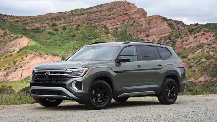 2025 Volkswagen Atlas Peak Edition