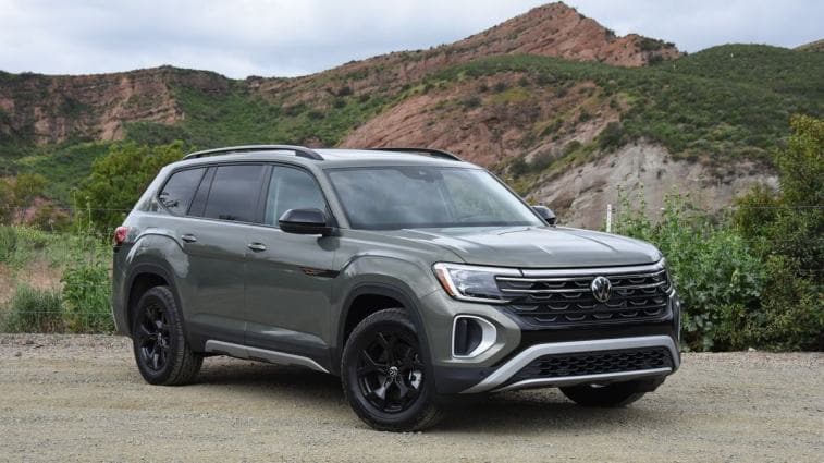 2025 Volkswagen Atlas Peak Edition