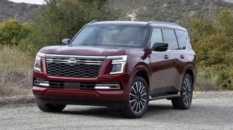 2025 Nissan Armada Platinum in Coulis Red