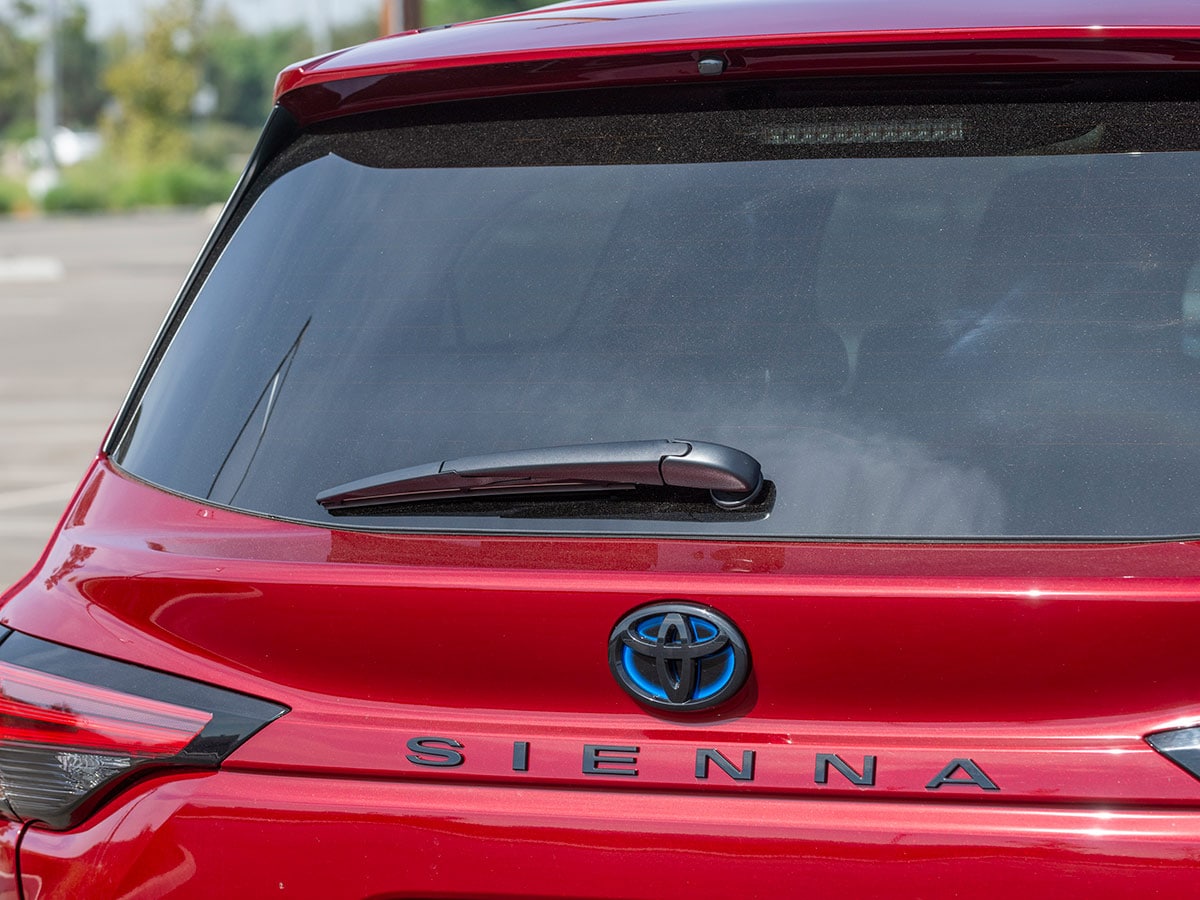 2025 Toyota Sienna 