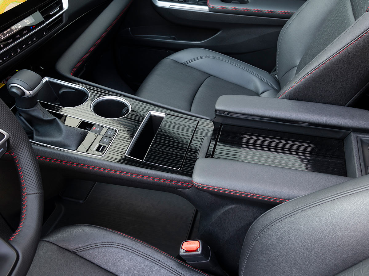 2025 Toyota Sienna 