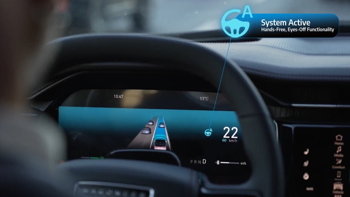 Stellantis's new STLA AutoDrive system engaged