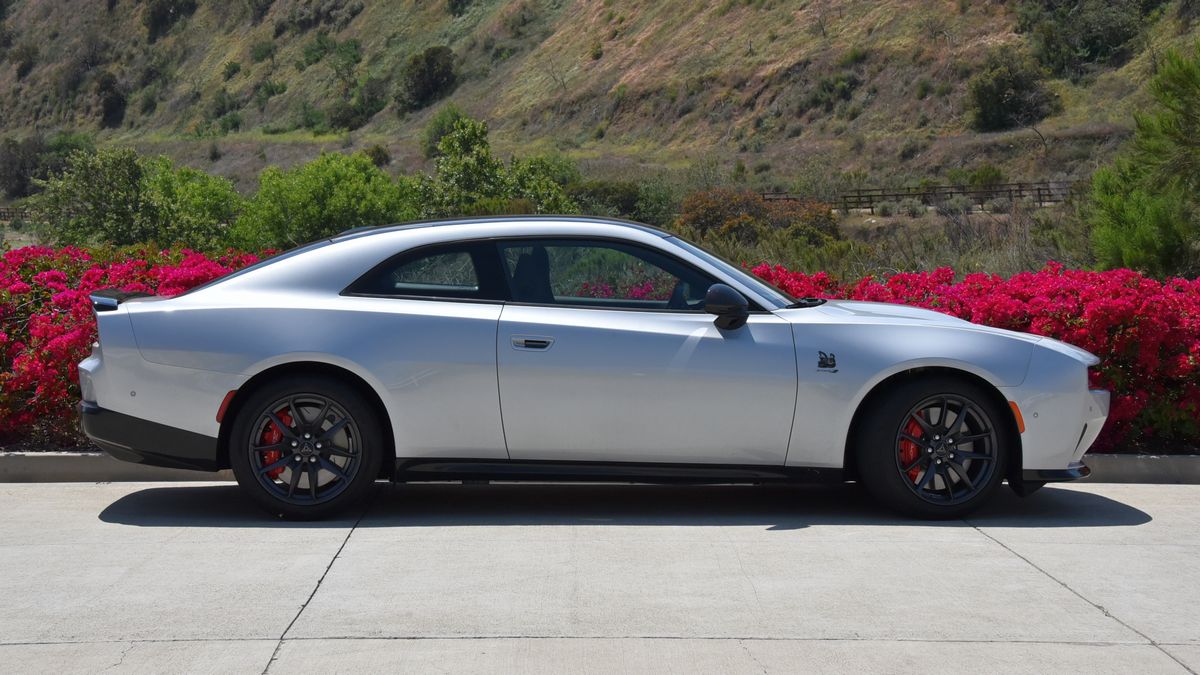 2024 Dodge Charger Daytona in Triple Nickel