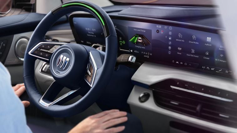 2025 Buick Enclave Avenir Super Cruise
