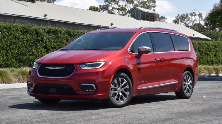 SUV or Minivan: Which Should You Choose?