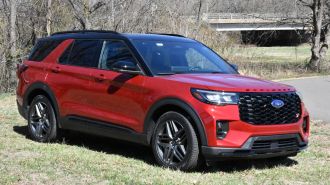 2025 Ford Explorer ST