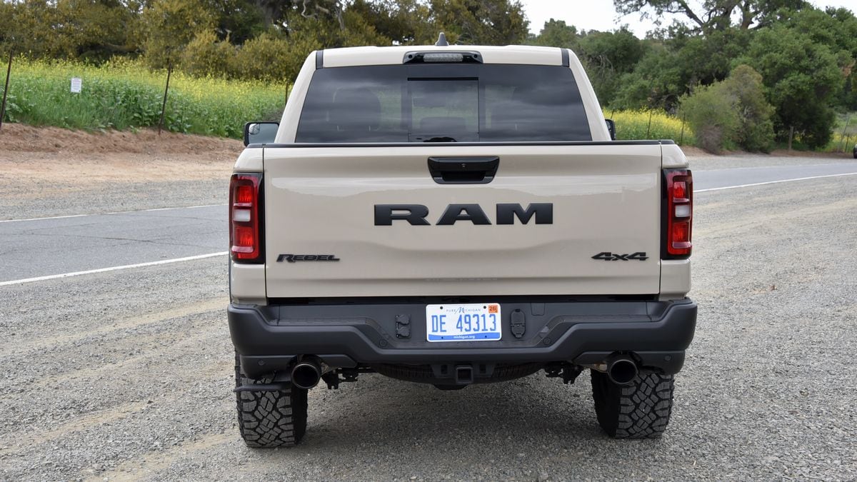 2025-ram-1500-rebel-x-rear