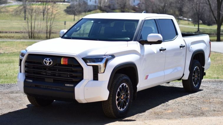 2025 Toyota Tundra SR5