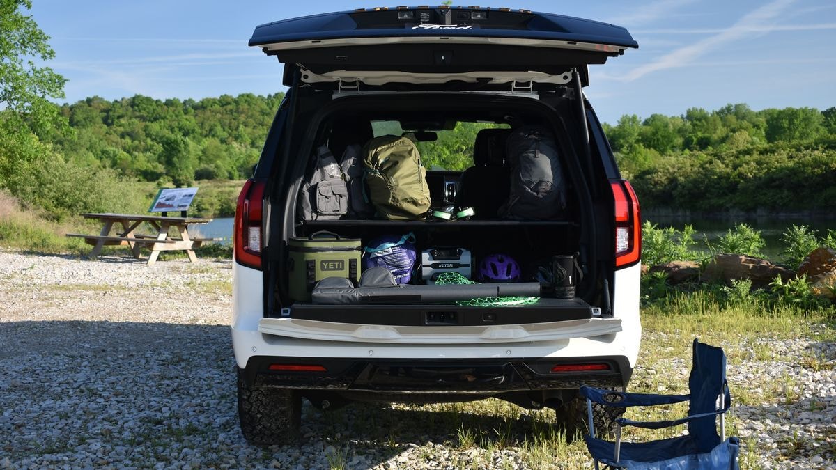 2025-ford-expedition-white-rear-cargo-area
