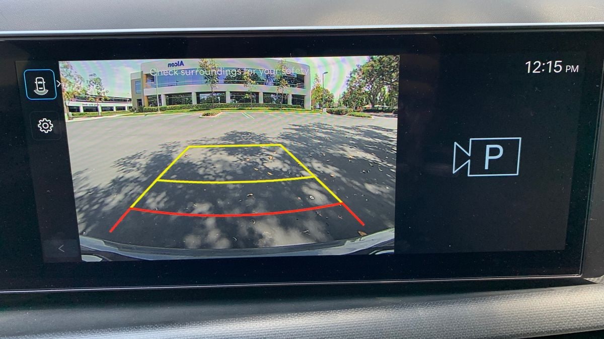 2025-hyundai-tucson-xrt-backup-camera