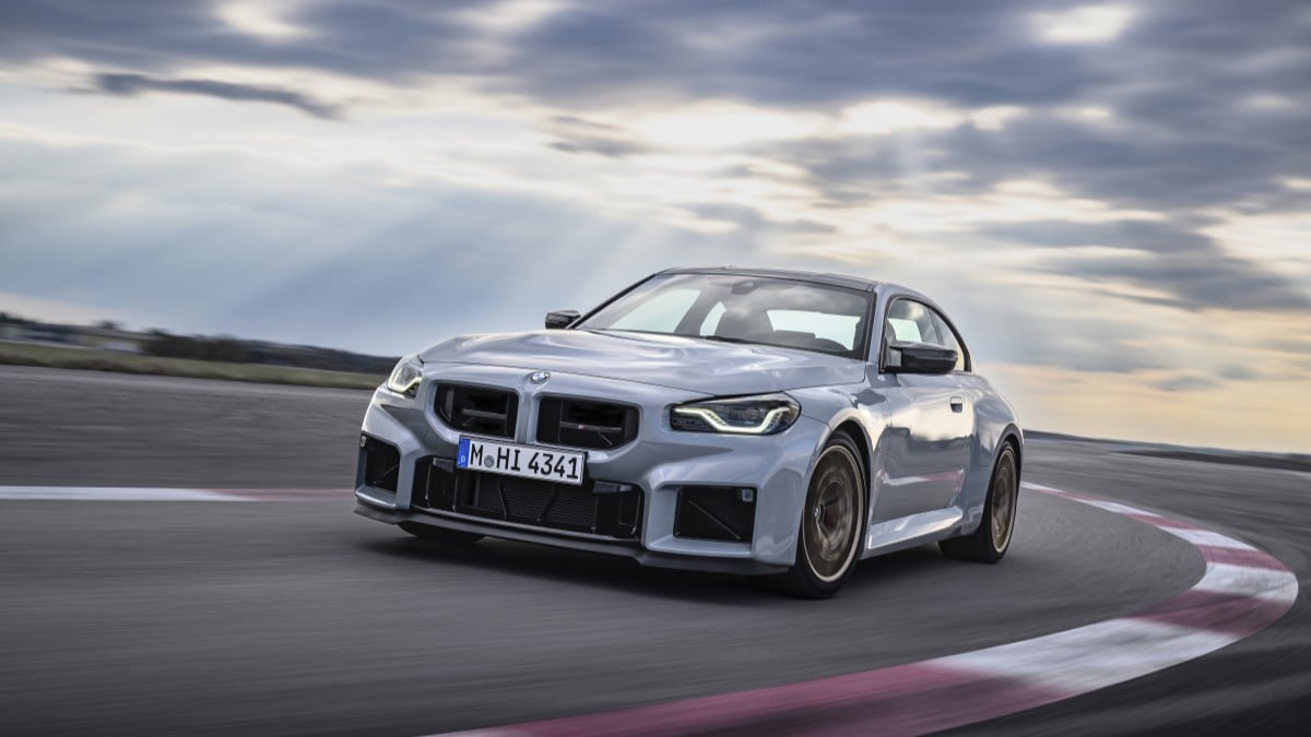 2026 BMW M2 CS: Lighter, More Powerful, Pricey 2026 BMW M2 CS: Lighter, More Powerful, Pricey