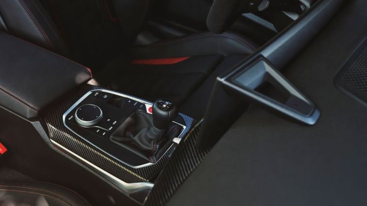 2025 BMW M2 gear shifter.