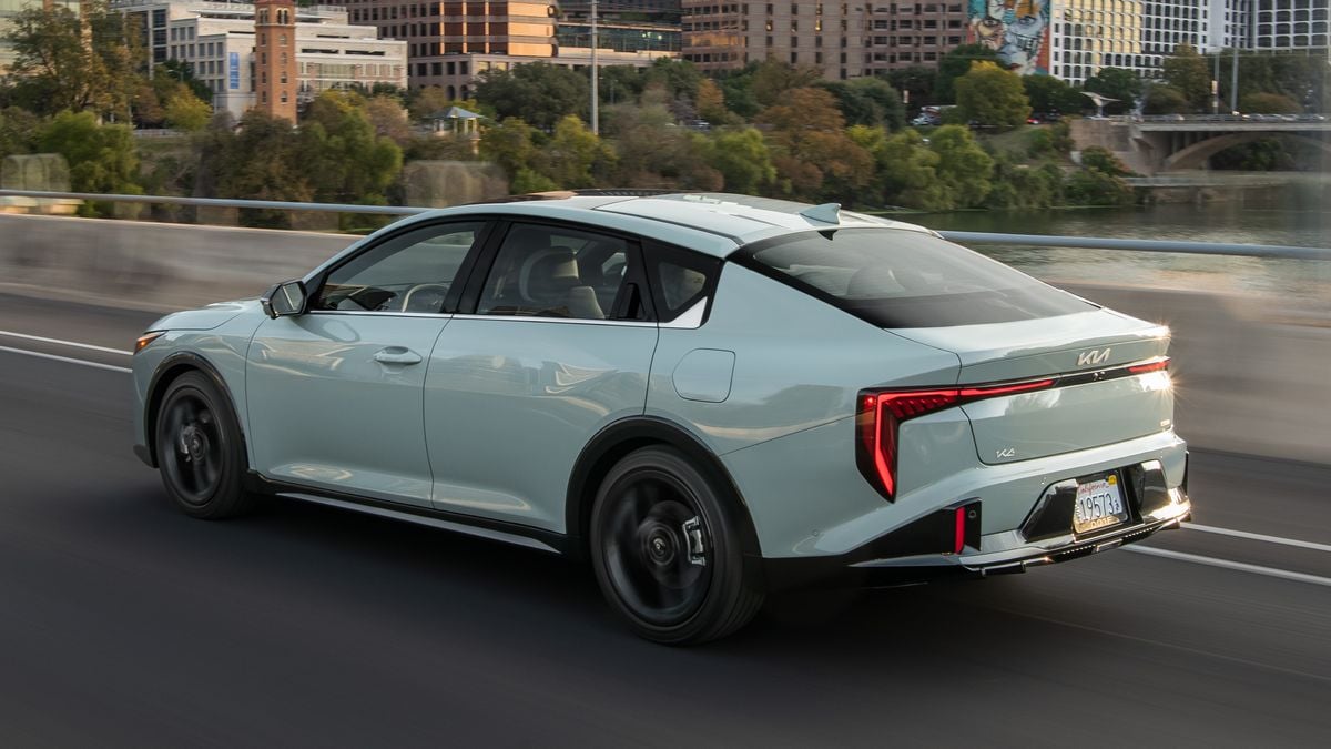 2025 Kia K4