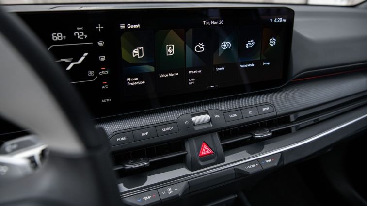 2025 Kia K4 infotainment screen.