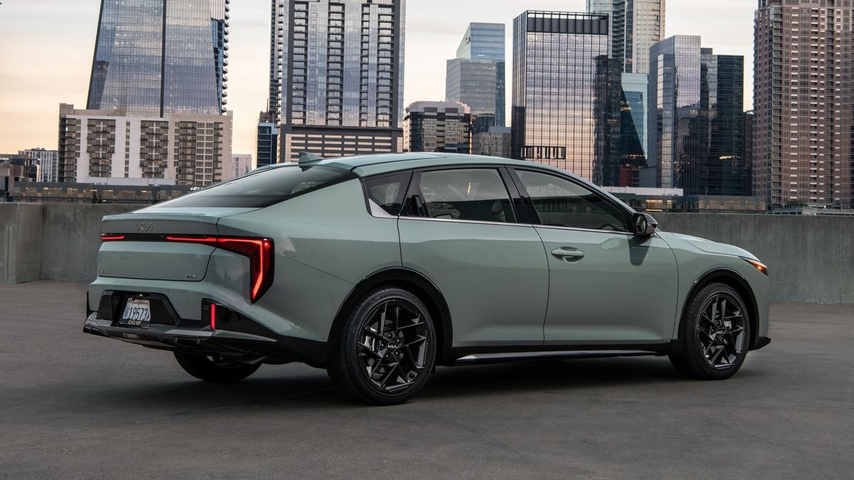 2025 Kia K4