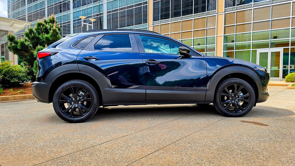 2026-mazda-cx-30-right-profile