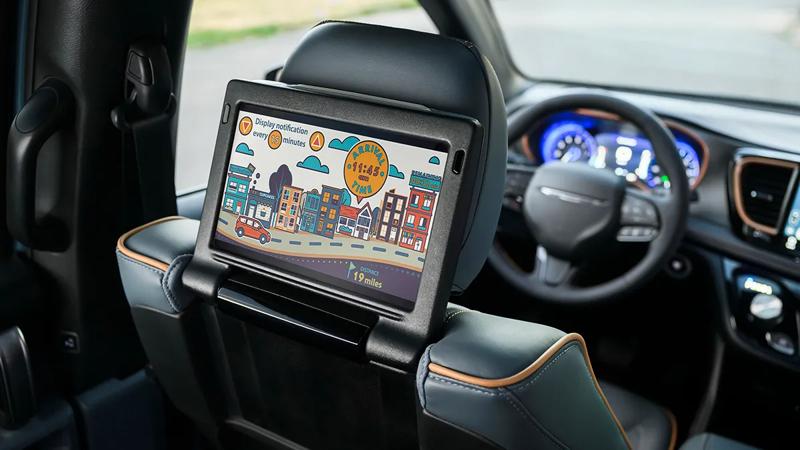 webimage-2027-Chrysler-Pacifica-Rear-Seat-Entertainment-c9lfR8.jpg