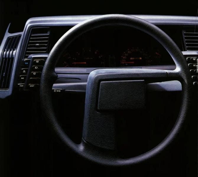 webimage-Subaru-XT-Steering-Wheel-DC6RcE.jpg