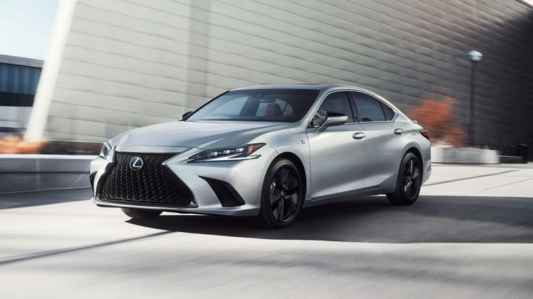 2023-lexus-es-300h-jpg