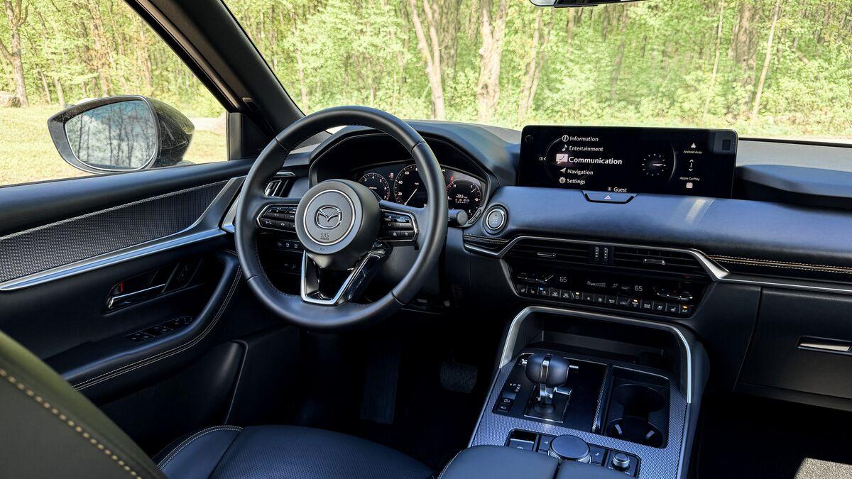 2026-Mazda-CX90-cabin-front