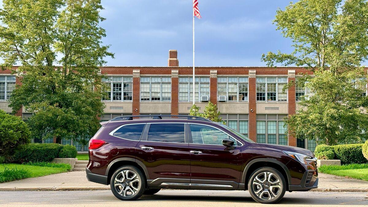 2026_subaru-ascent_hrz-01