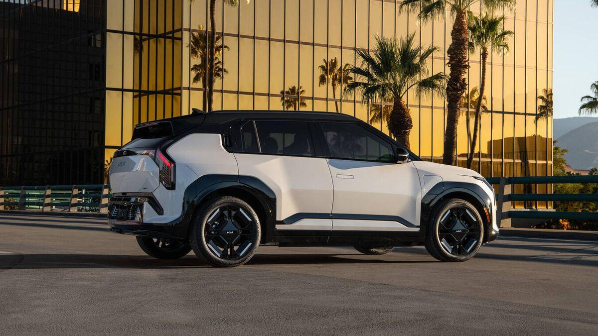 2027-EV3-Side