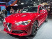 2018 Alfa Romeo Stelvio (+VIDEO)