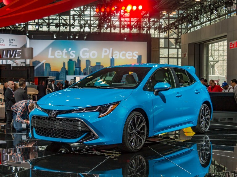 19 Toyota Corolla Hatchback Surprise At Ny Kelley Blue Book 19 Toyota Corolla Hatchback Surprise At Ny Kelley Blue Book