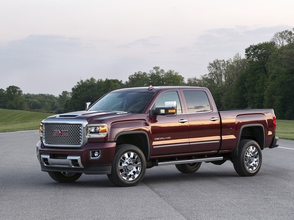 2017 Gmc Sierra Denali Hd First Review Kelley Blue Book 2017 Gmc Sierra Denali Hd First Review