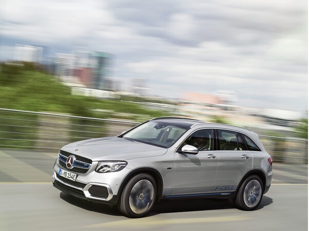 Mercedes Benz Glc F Cell Debuts Kelley Blue Book