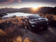 2020 Toyota Land Cruiser Heritage Edition